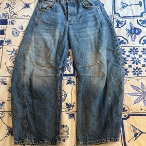 We The Free Blue Barrel Jeans Vintage Wash